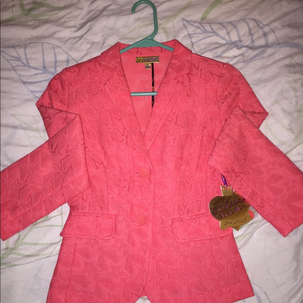 Vera Wang Blazer